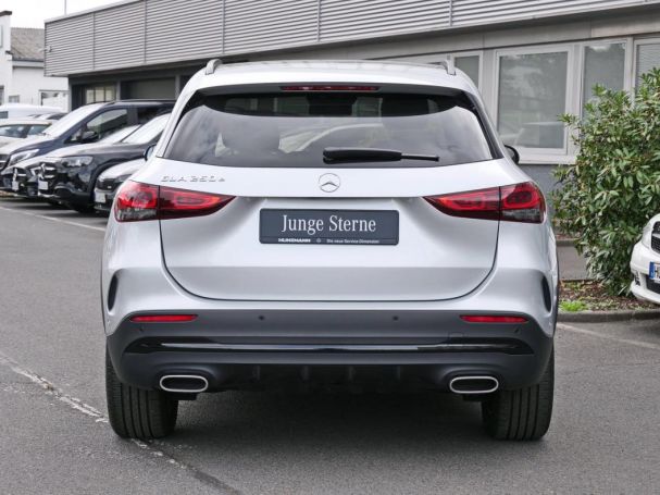 Mercedes-Benz GLA 250 e AMG Night Distronic Head-Up 360?