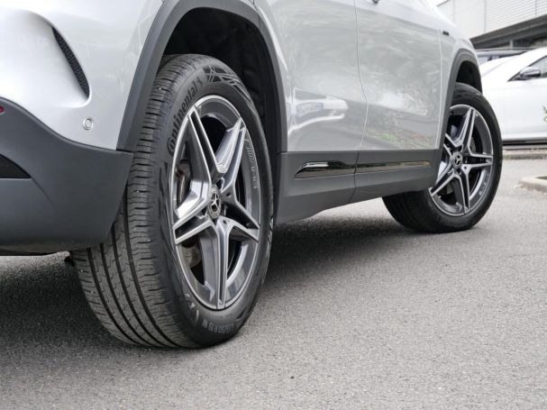 Mercedes-Benz GLA 250 e AMG Night Distronic Head-Up 360?