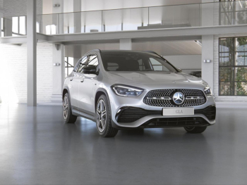 Mercedes-Benz GLA 250 e AMG Night Distronic Head-Up 360?