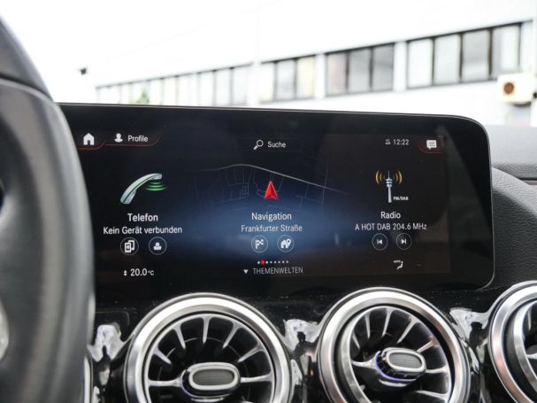 Mercedes-Benz GLA 250 e Progressive Night Panorama Easy-P 360?