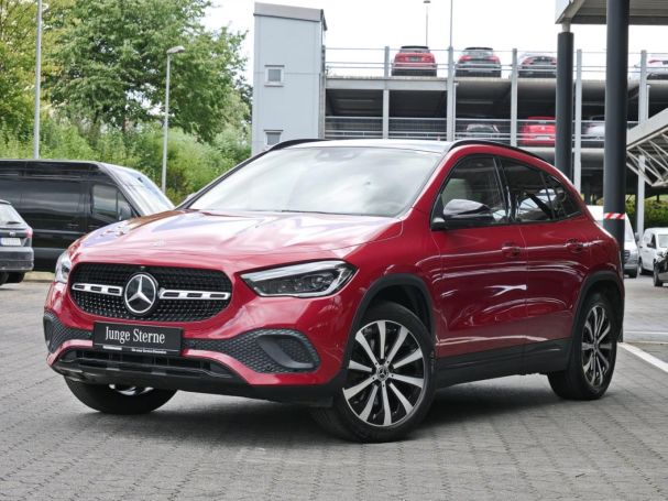 Mercedes-Benz GLA 250 e Progressive Night Panorama Easy-P 360?