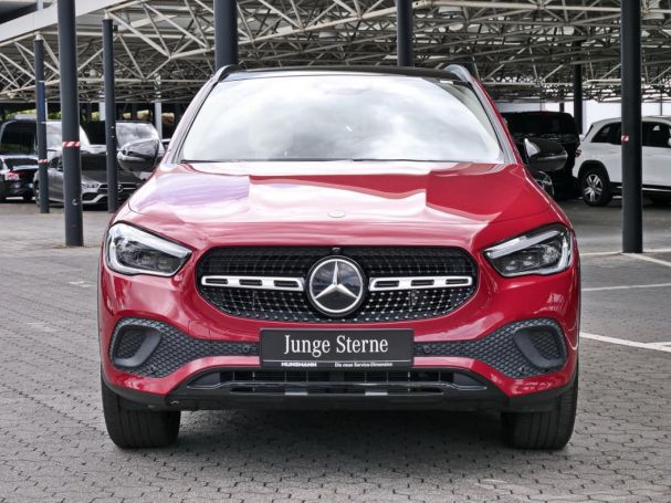 Mercedes-Benz GLA 250 e Progressive Night Panorama Easy-P 360?