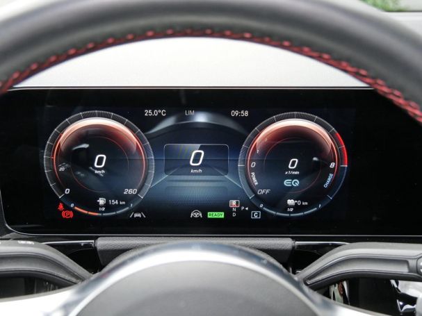 Mercedes-Benz GLA 250 e AMG Night Panorama Distronic 360° HUD