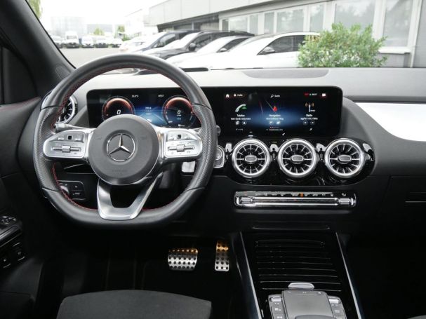 Mercedes-Benz GLA 250 e AMG Night Panorama Distronic 360° HUD