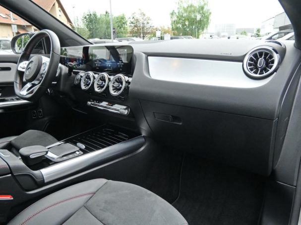 Mercedes-Benz GLA 250 e AMG Night Panorama Distronic 360° HUD