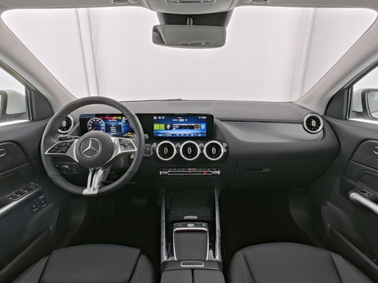 Mercedes-Benz GLA 250 e Progressive Kamera Easy-Pack Spiegel-P