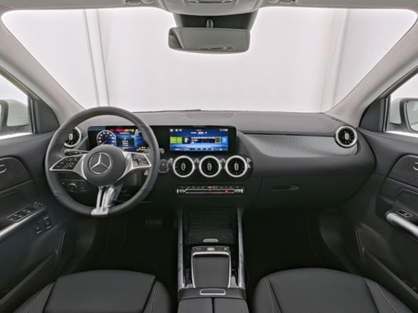 Mercedes-Benz GLA 250 e Progressive Kamera Easy-Pack Spiegel-P