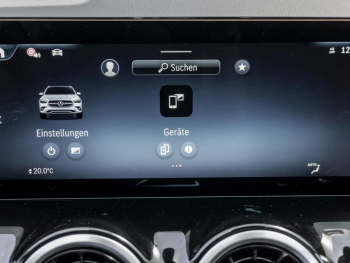 Mercedes-Benz GLA 250 e Progressive Kamera Easy-Pack Spiegel-P