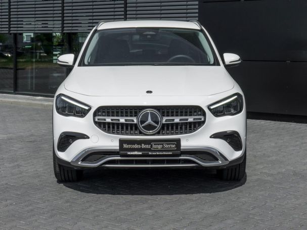 Mercedes-Benz GLA 250 e Progressive Kamera Easy-Pack Spiegel-P