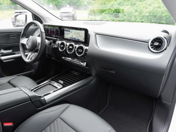 Mercedes-Benz GLA 250 e Progressive Navi Kamera AHK Totwinkel