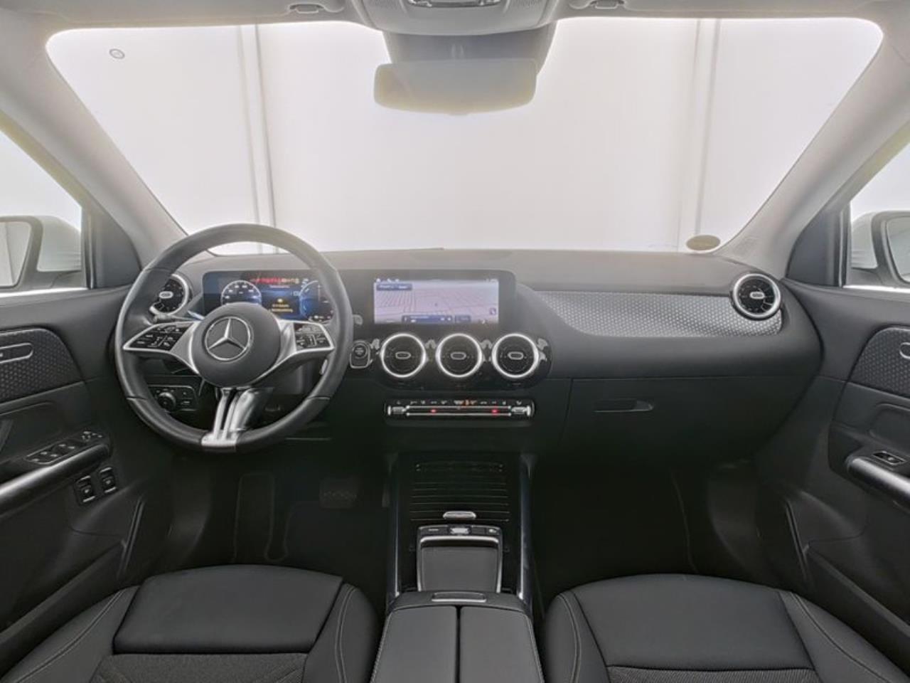 Mercedes-Benz GLA 250 e Progressive Navi Kamera AHK Totwinkel