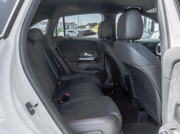 Mercedes-Benz GLA 250 e AMG Night MBUXNavi+ Kamera Easy-Pack