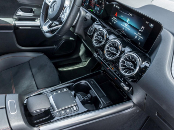 Mercedes-Benz GLA 250 e AMG Night MBUXNavi+ Kamera Easy-Pack