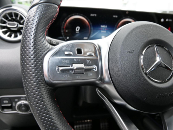 Mercedes-Benz GLA 250 e AMG Night MBUX Navi+ Kamera AHK