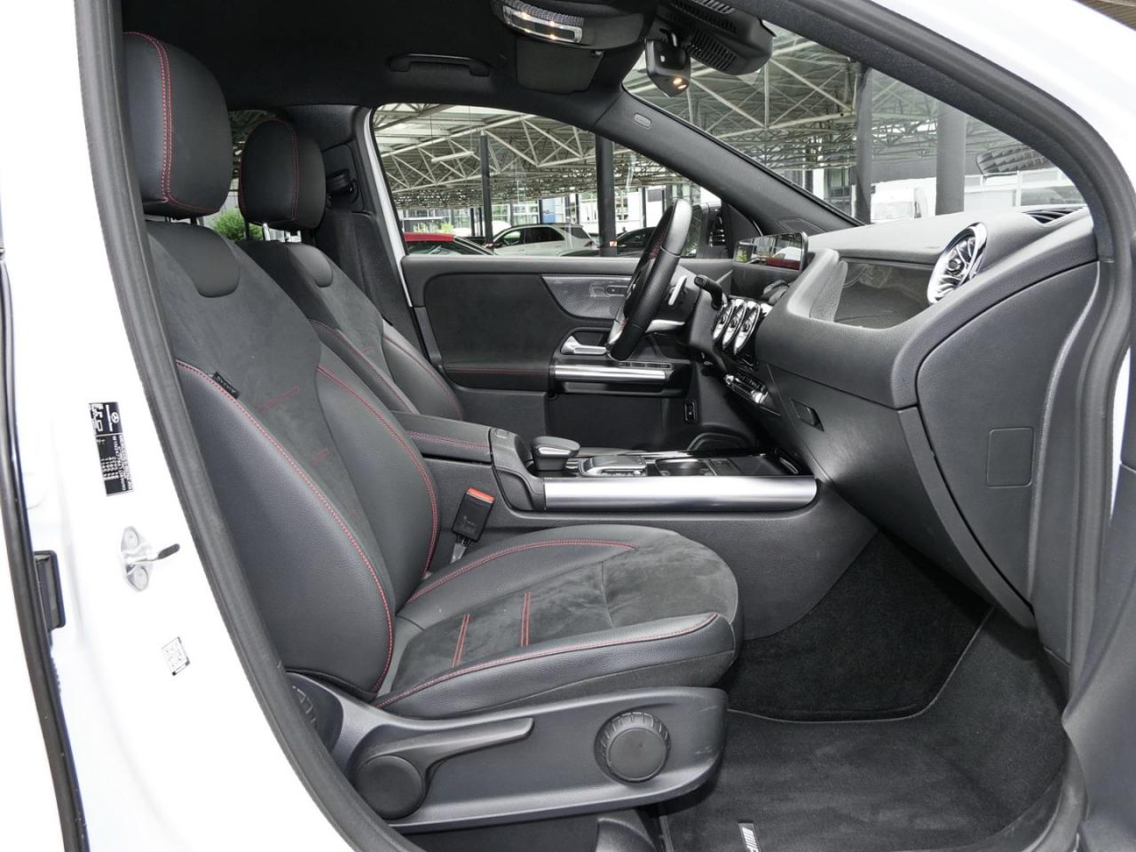 Mercedes-Benz GLA 250 e AMG Night MBUX Navi+ Kamera AHK
