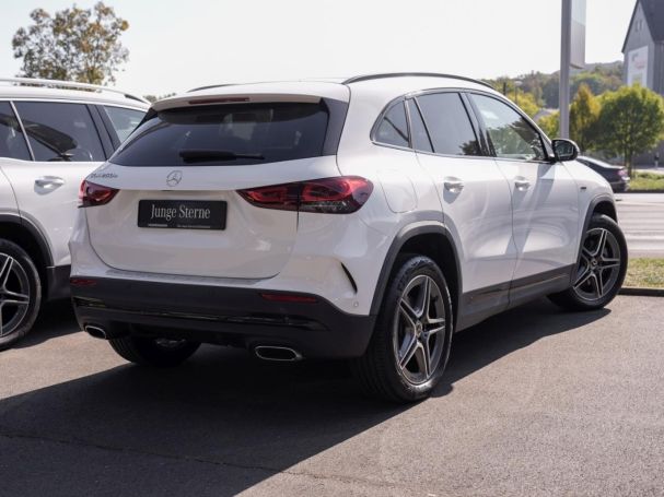 Mercedes-Benz GLA 250 e AMG Night Panorama AHK Kamera Totwinkel