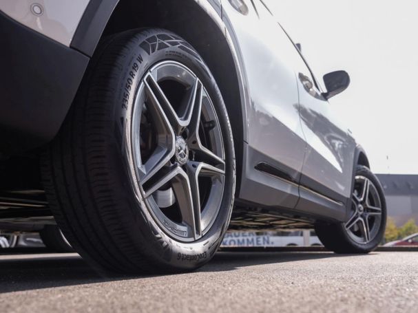 Mercedes-Benz GLA 250 e AMG Night Panorama AHK Kamera Totwinkel