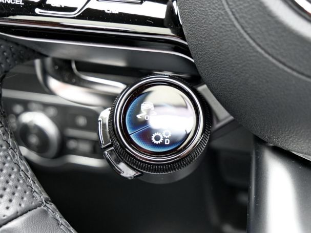 Mercedes-Benz GLA 35 AMG 4M AMG Night Standhzg ParkA 360° AHK