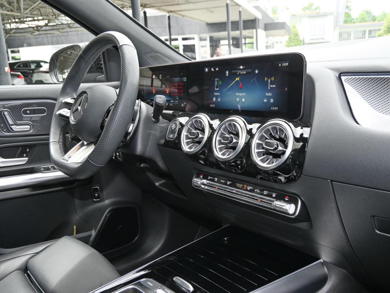 Mercedes-Benz GLA 35 AMG 4M AMG Night Standhzg ParkA 360° AHK