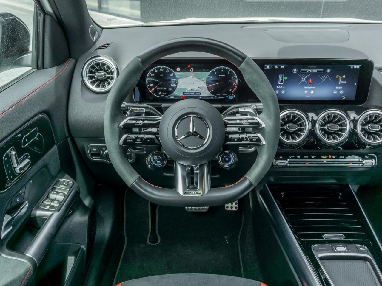 Mercedes-Benz GLA 35 AMG 4M Performance Panorama NP 78.623