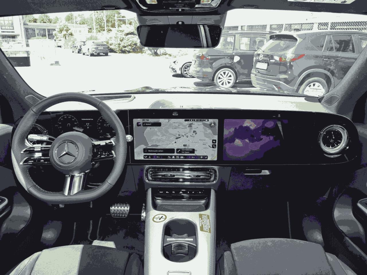 Mercedes-Benz GLB 250+ mit EQ Technologie AMG Night Panorama