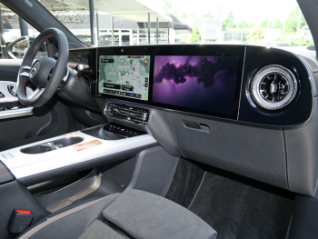 Mercedes-Benz GLB 250+ mit EQ Technologie AMG Night Panorama