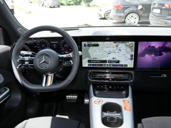 Mercedes-Benz GLB 250+ mit EQ Technologie AMG Night Panorama