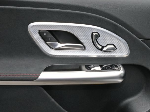 Mercedes-Benz GLB 350 4MATIC mit EQ Technologie Distronic