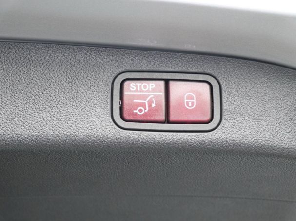 Mercedes-Benz GLB 350 4MATIC mit EQ Technologie Distronic