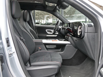 Mercedes-Benz GLB 350 4MATIC mit EQ Technologie Distronic