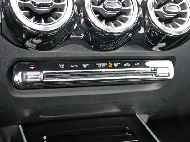 Mercedes-Benz GLB 180 d AMG Night Distronic Kamera Easy-Pack