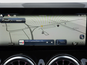Mercedes-Benz GLB 180 AMG Night Navi Distronic AHK Kamera