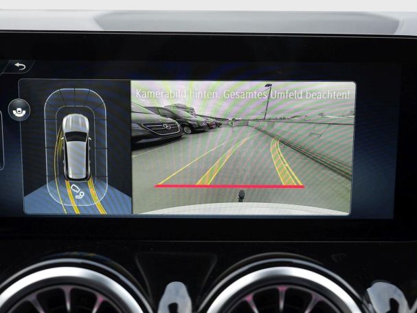 Mercedes-Benz GLB 180 AMG Night Navi Distronic AHK Kamera