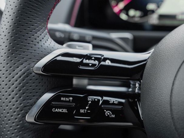 Mercedes-Benz GLB 180 AMG Night Navi Distronic AHK Kamera