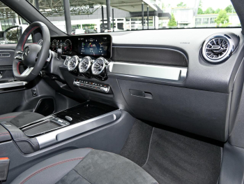 Mercedes-Benz GLB 180 AMG Navi Panorama Kamera AHK NP 59.030