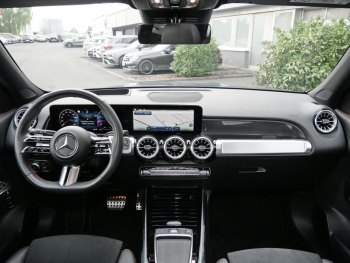 Mercedes-Benz GLB 180 AMG Panorama Memory Head-Up 360?