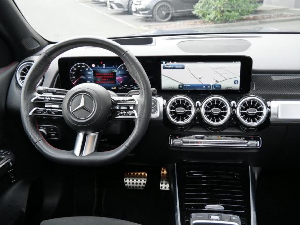 Mercedes-Benz GLB 180 AMG Panorama Memory Head-Up 360?
