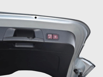 Mercedes-Benz GLB 200 d AMG Night MBUX Navi-Prem. Kamera AHK