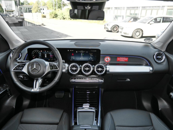 Mercedes-Benz GLB 200 d Progressive Distronic Panorama 360°