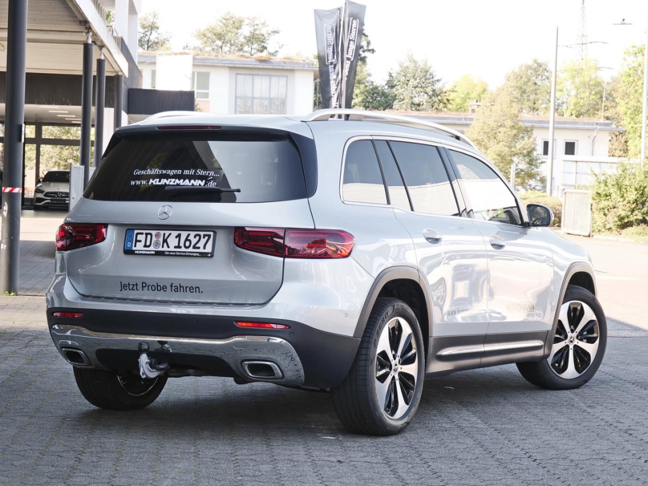 Mercedes-Benz GLB 200 d Progressive Distronic Panorama 360°