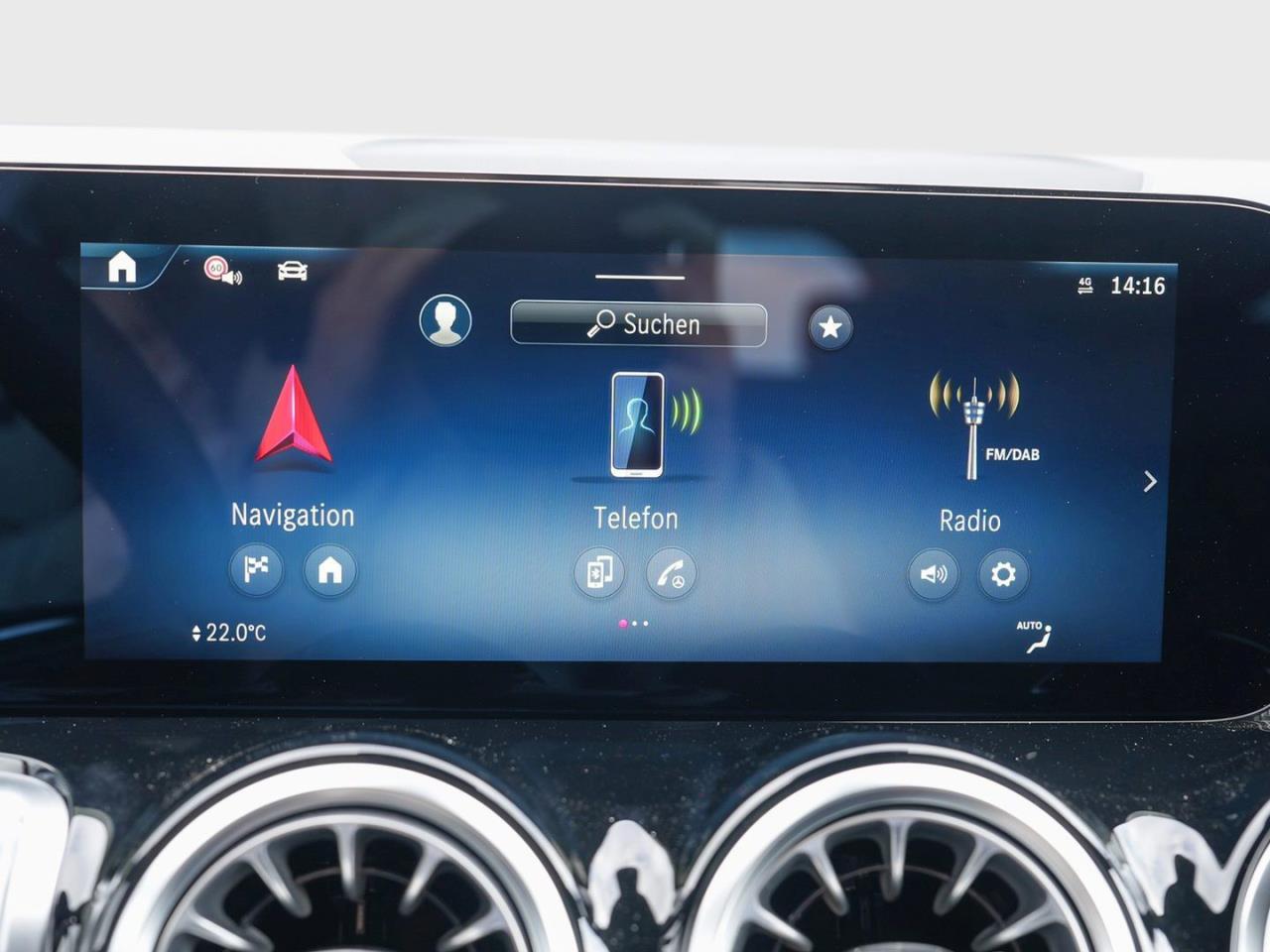 Mercedes-Benz GLB 200 d AMG Night MBUX Navi Kamera EasyPack AHK