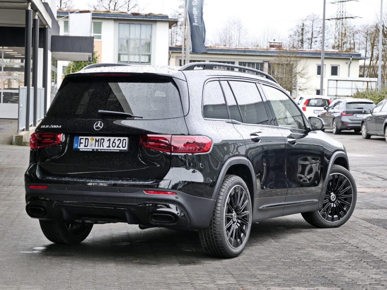 Mercedes-Benz GLB 200 d AMG Night MBUX Navi Kamera EasyPack AHK