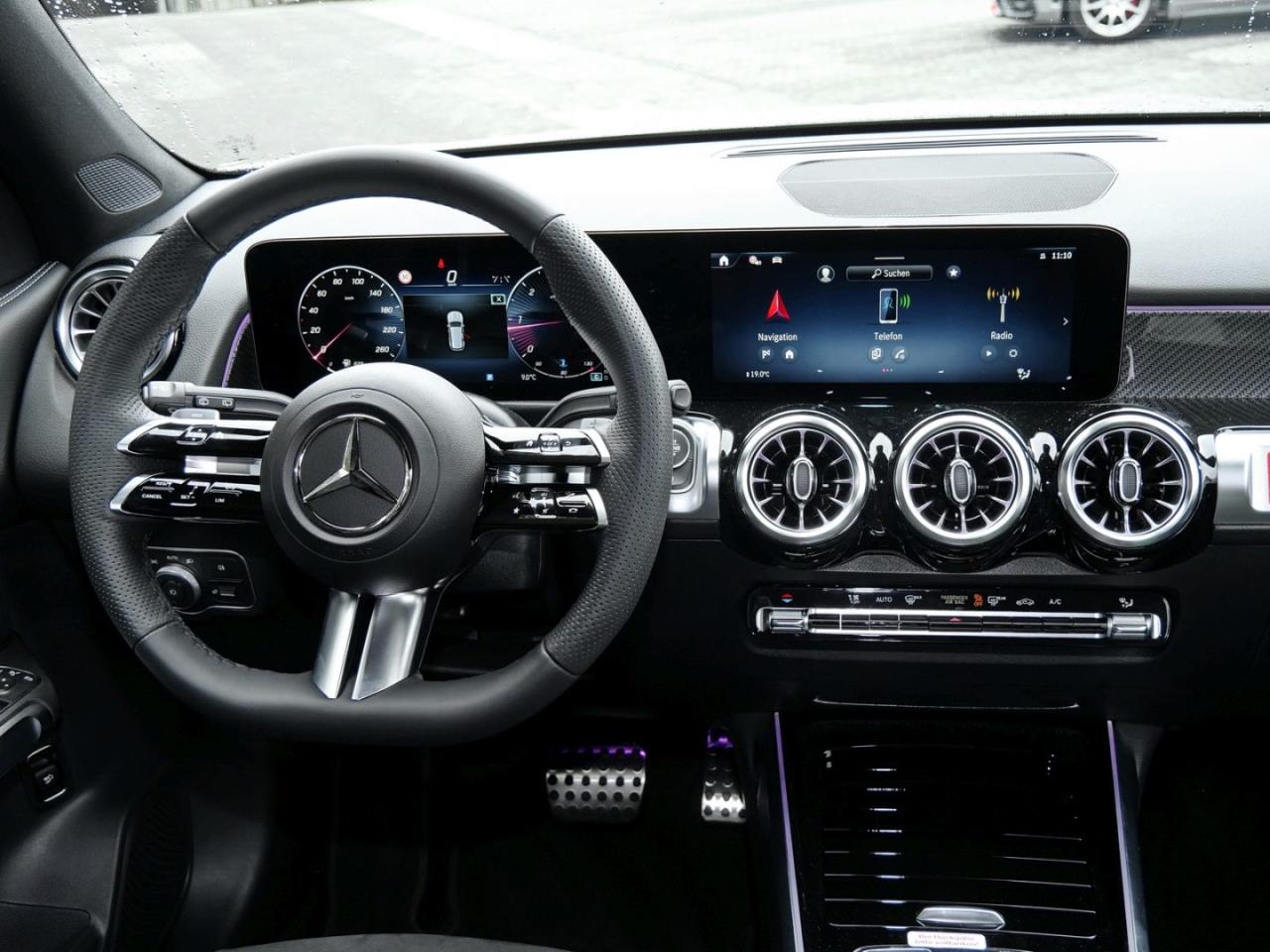 Mercedes-Benz GLB 200 d AMG Night MBUX Navi Kamera EasyPack AHK