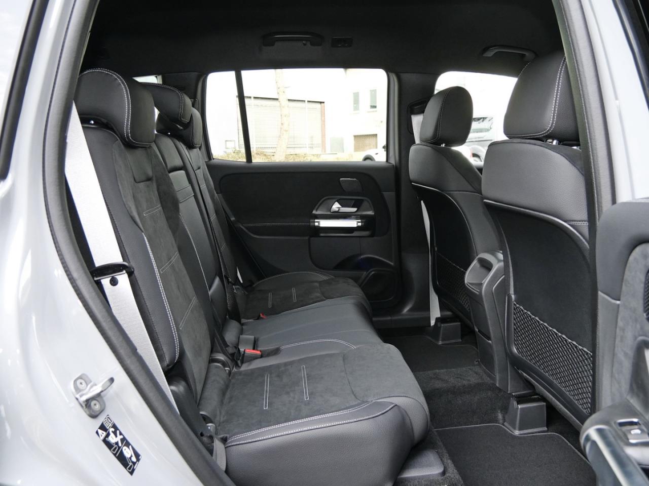 Mercedes-Benz GLB 200 d AMG Night MBUXNavi Easy-Pack AHK 360°