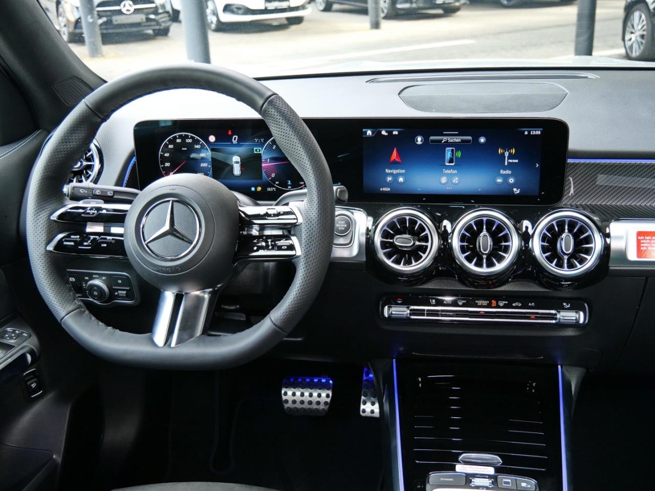 Mercedes-Benz GLB 200 d AMG Night MBUXNavi Easy-Pack AHK 360°