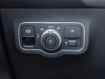 Mercedes-Benz GLB 200 d AMG Night MBUXNavi Easy-Pack AHK 360°