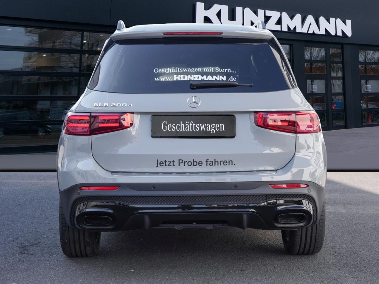 Mercedes-Benz GLB 200 d AMG Night MBUXNavi Easy-Pack AHK 360°
