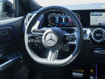 Mercedes-Benz GLB 200 d AMG Night 360° Panorama AHK Distronic