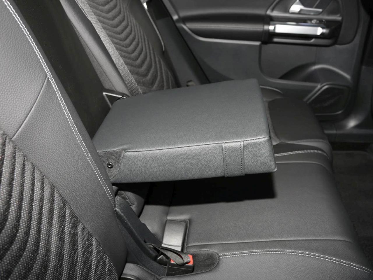 Mercedes-Benz GLB 200 d Progressive Distronic 360° AHK EasyP