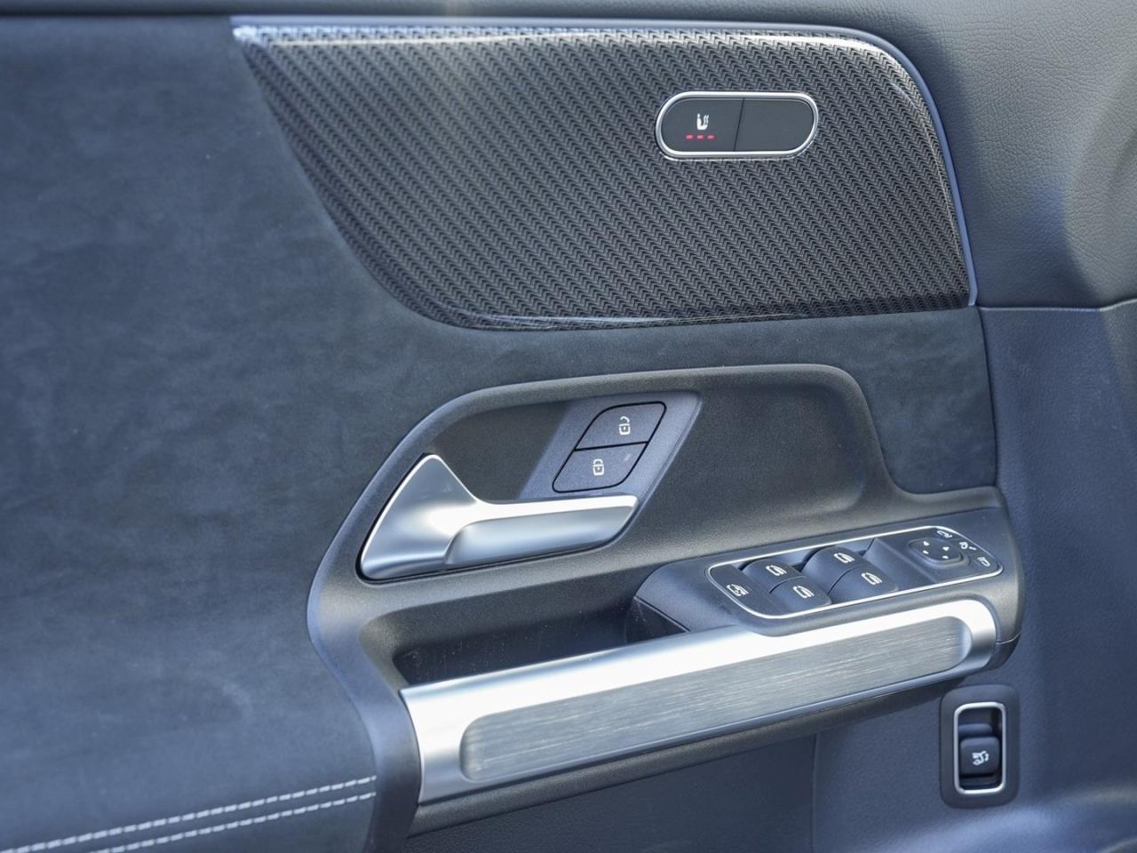 Mercedes-Benz GLB 200 d AMG Night Navi AHK 360° Park-Paket